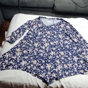 Jollie Lovin Womens Navy Blue Floral Tunic Top Size 1X